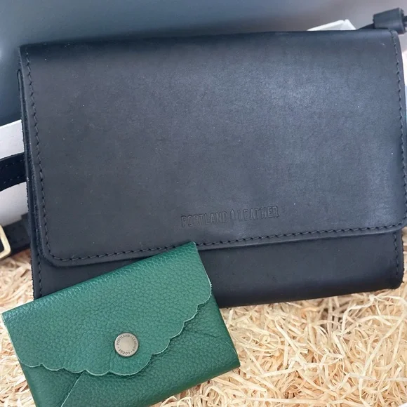 Bacalar green Daisy Plus wallet Portland Leather Goods - Picture 3 of 12